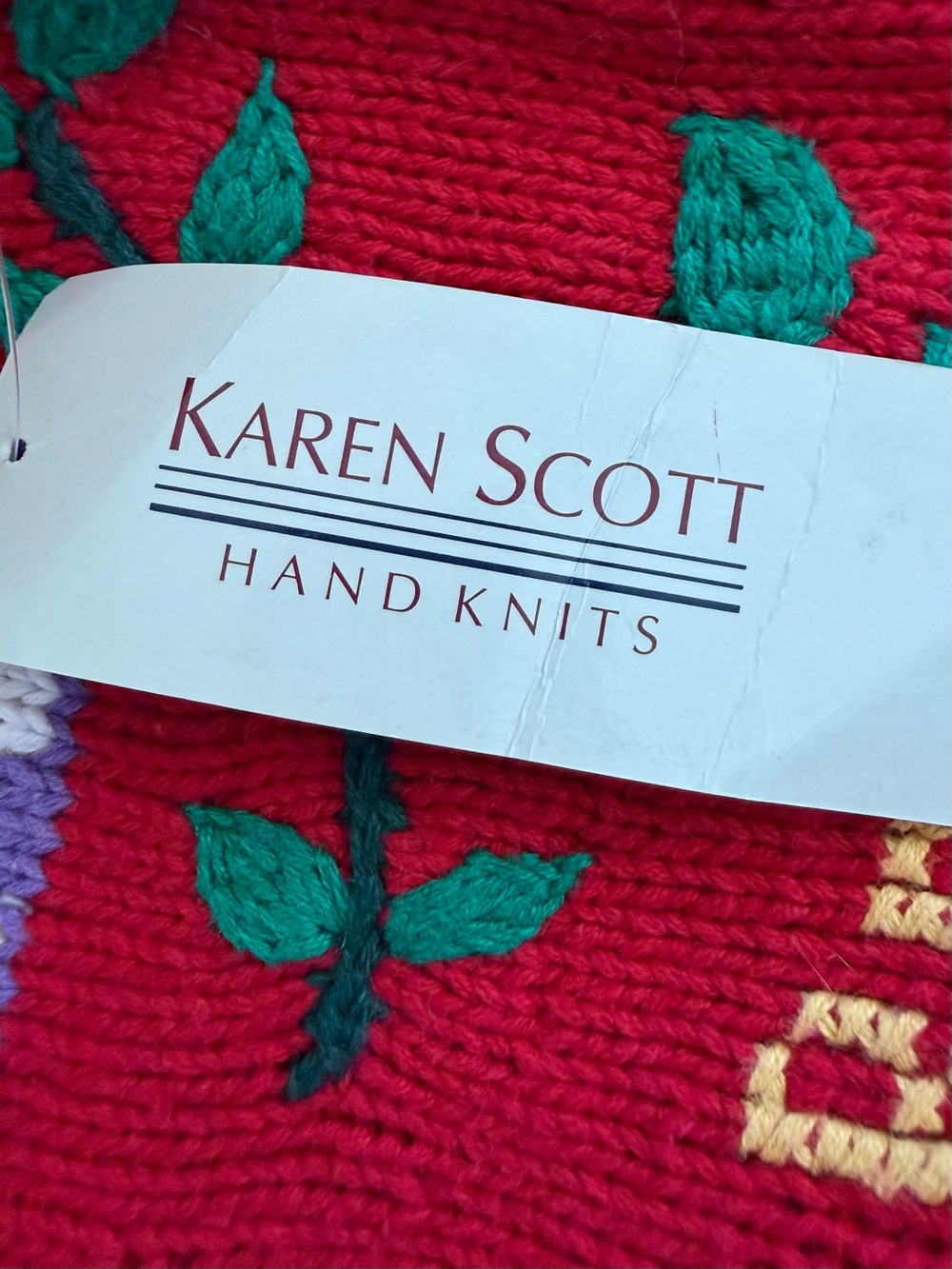 Vtg Karen Scott sweater features a vibrant, Cottagecore hand-knit Baking Theme - Picture 7 of 11